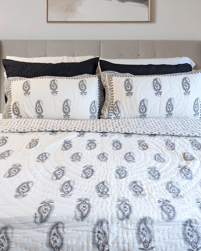 Ashwood  Quilt